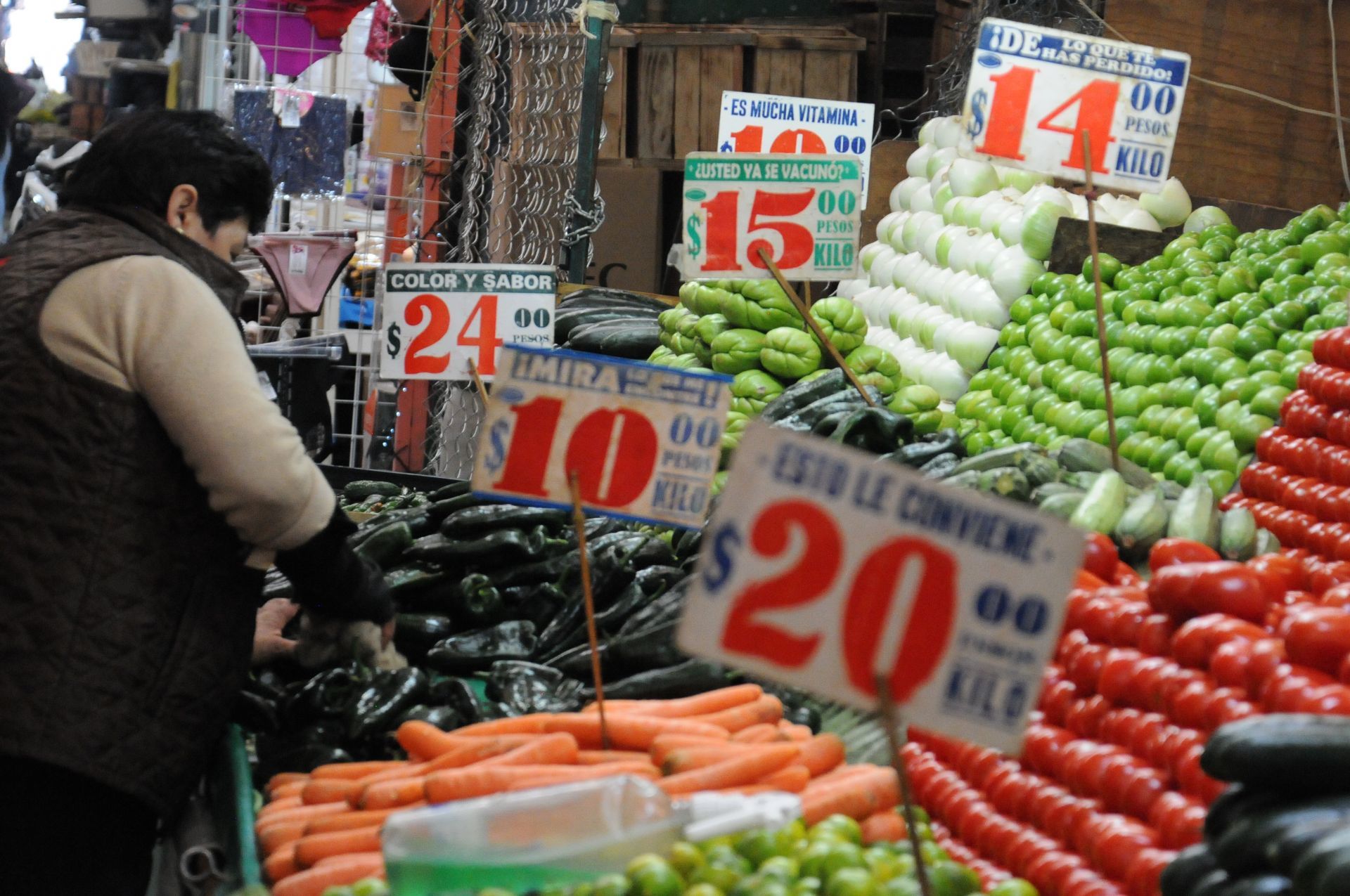 Inflación Mexicana: Descenso Continuo al 4.79%