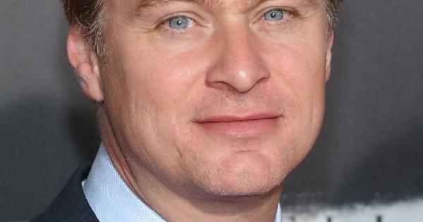 Nolan en Conversaciones para Dirigir Películas de James Bond