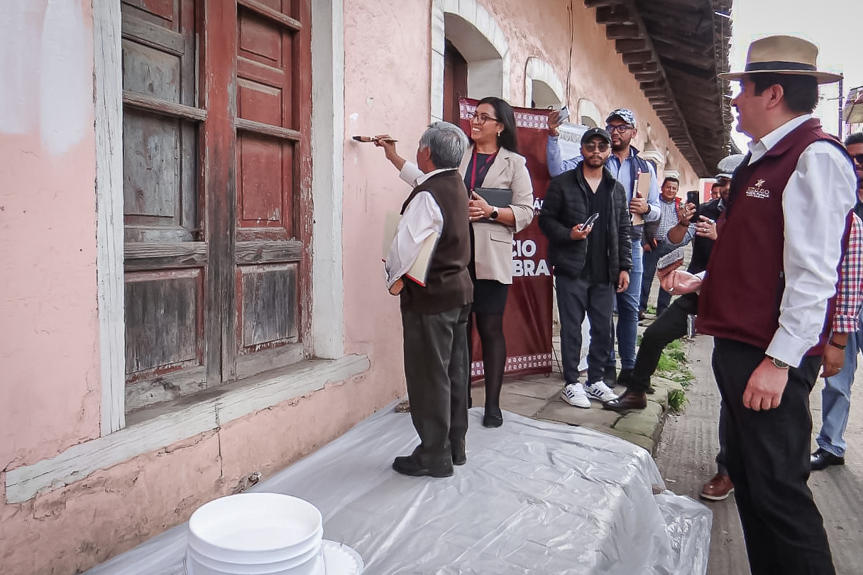 Cabe mencionar que "Rutas Mágicas de Color" ha contribuido a la revitalización de los Pueblos Mágicos, atrayendo la atención de turistas y resaltando su importancia cultural.