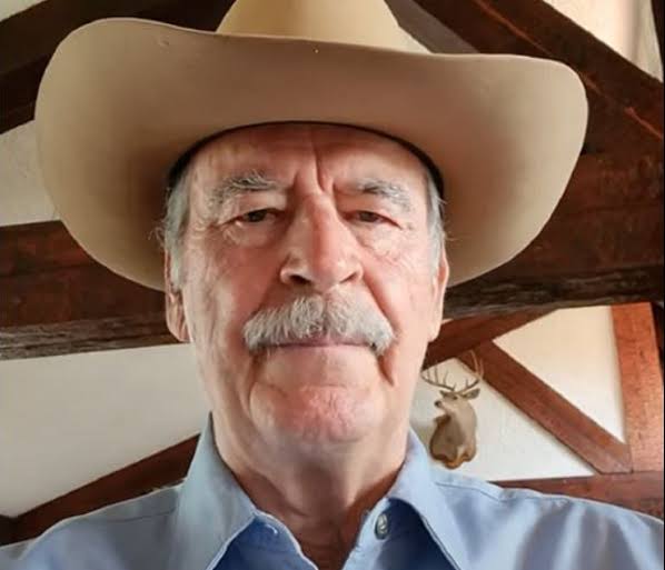 Vicente Fox abucheado al hablar en evento sobre Xóchitl