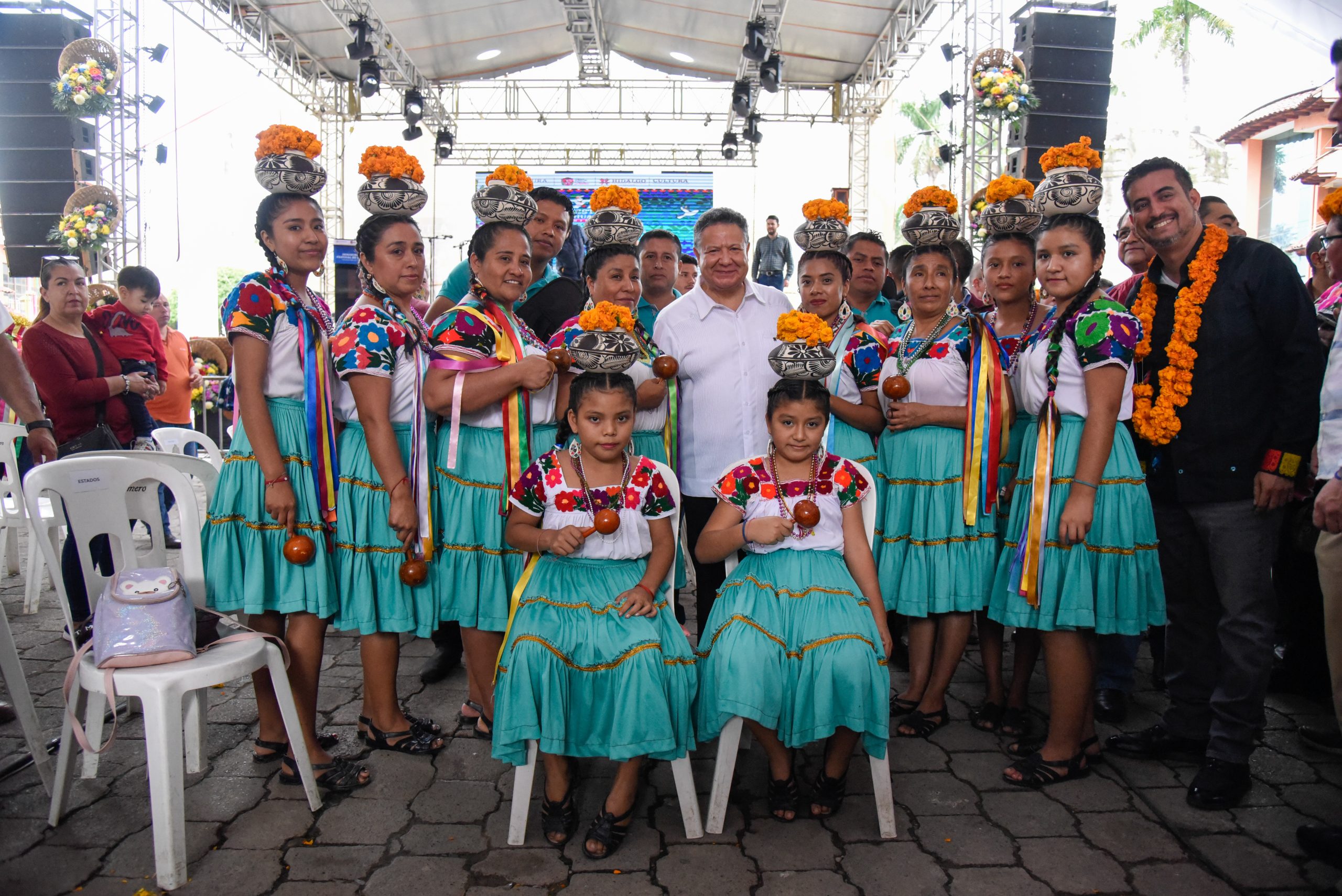 El gobernador Julio Menchaca Salazar, reafirmó su compromiso con la preservación de la cultura de la región huasteca, durante la inauguración del Festival de la Huasteca en su edición 26.