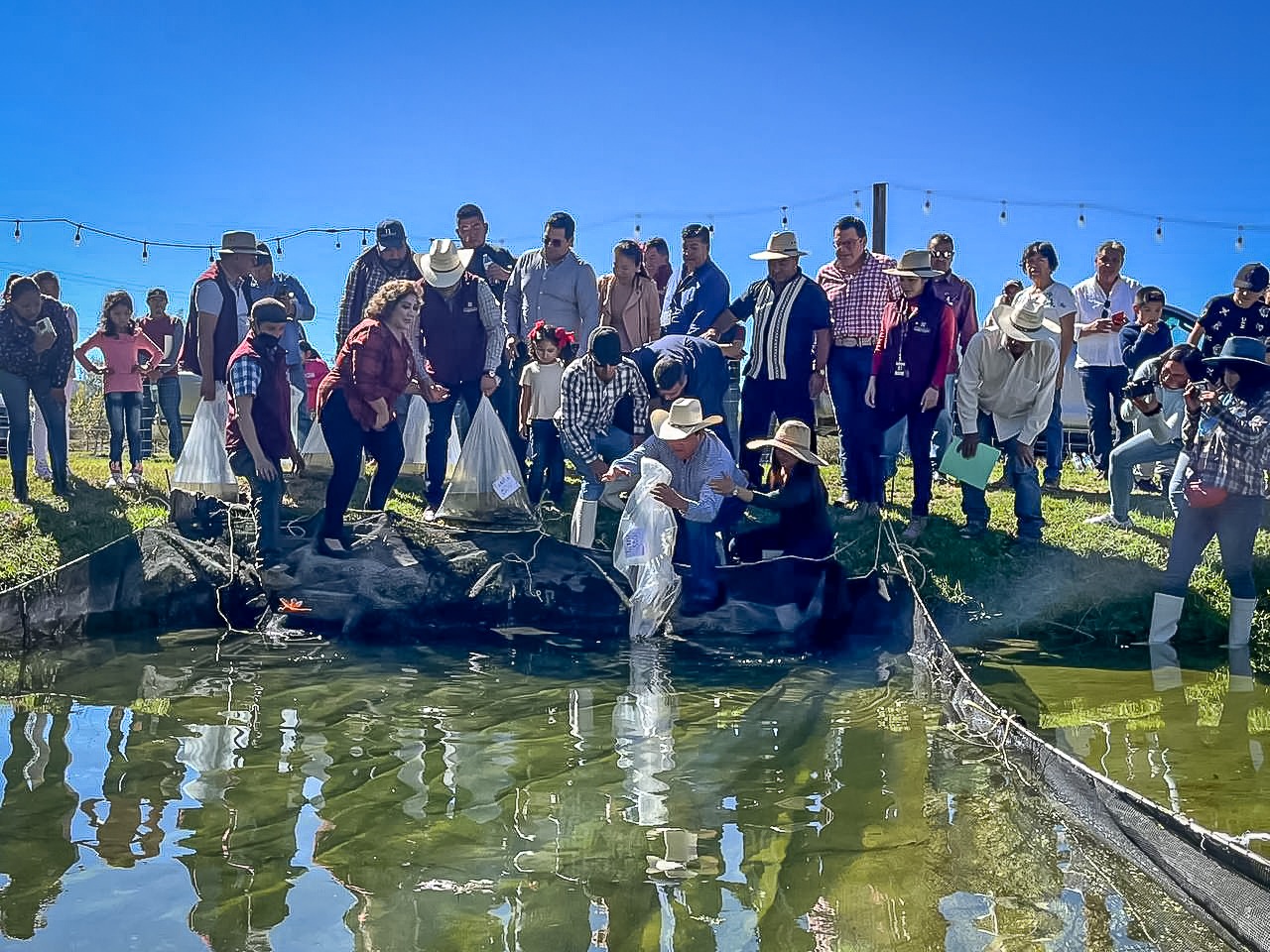 Cumple SADERH compromisos con productores de 17 municipios 