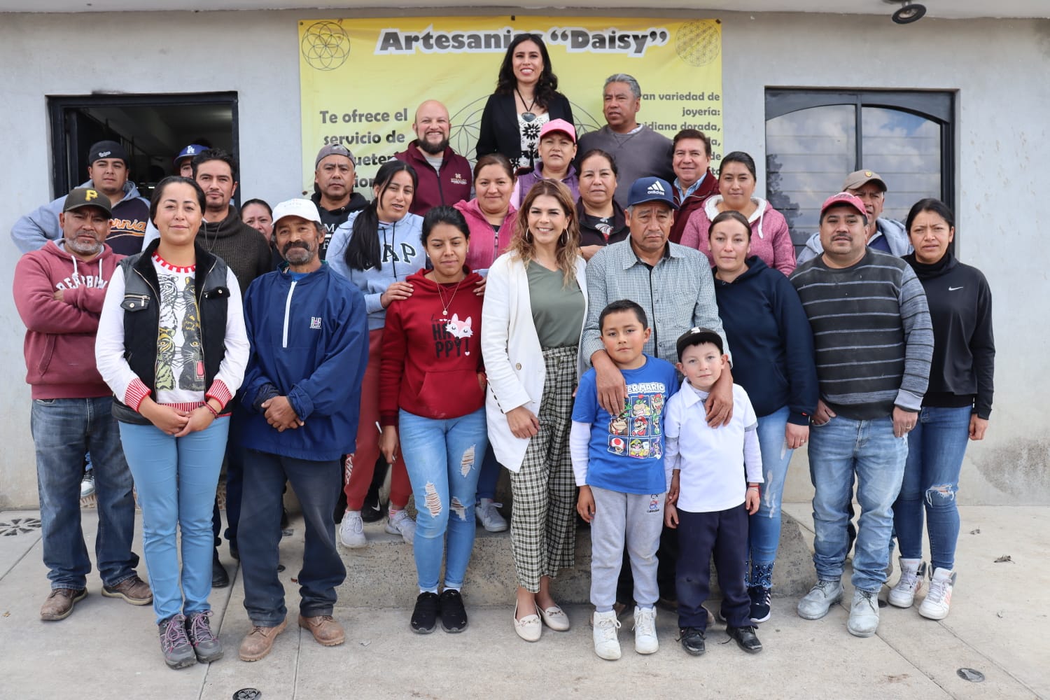 SEBISO supervisa talleres artesanales de obsidiana en Epazoyucan