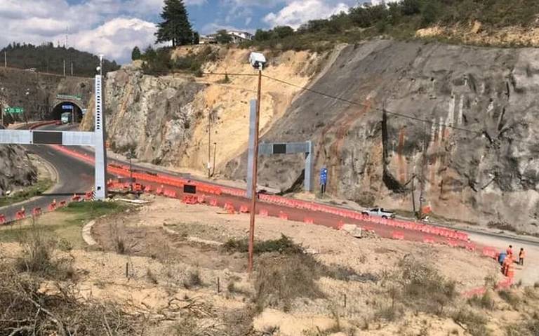 Suspenden de Labores en Carretera Pachuca-Huejutla