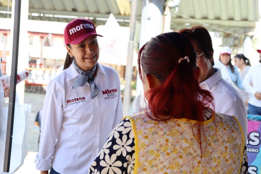 Mirna Rubio visitó el municipio de Tlanalapa