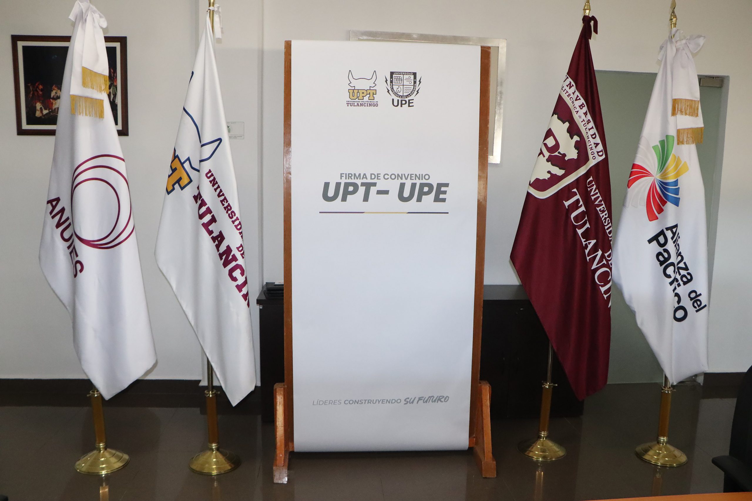 UPT y UPE fortalecen relaciones científicas y culturales