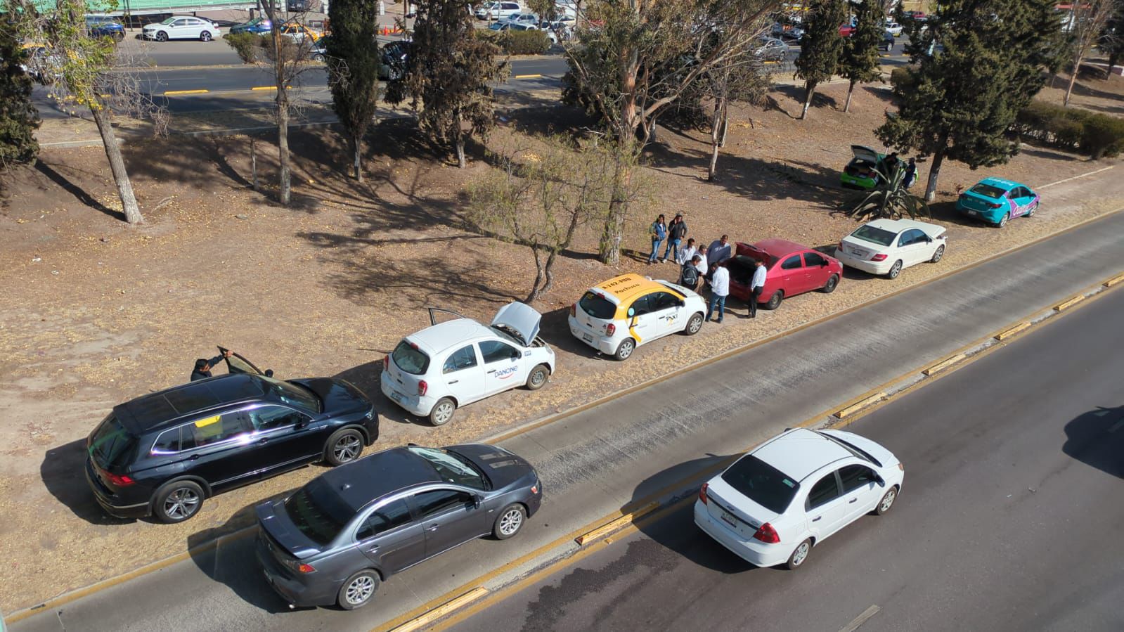 Accidente vehicular en el Bulevar Felipe Ángeles: Siete vehículos involucrados