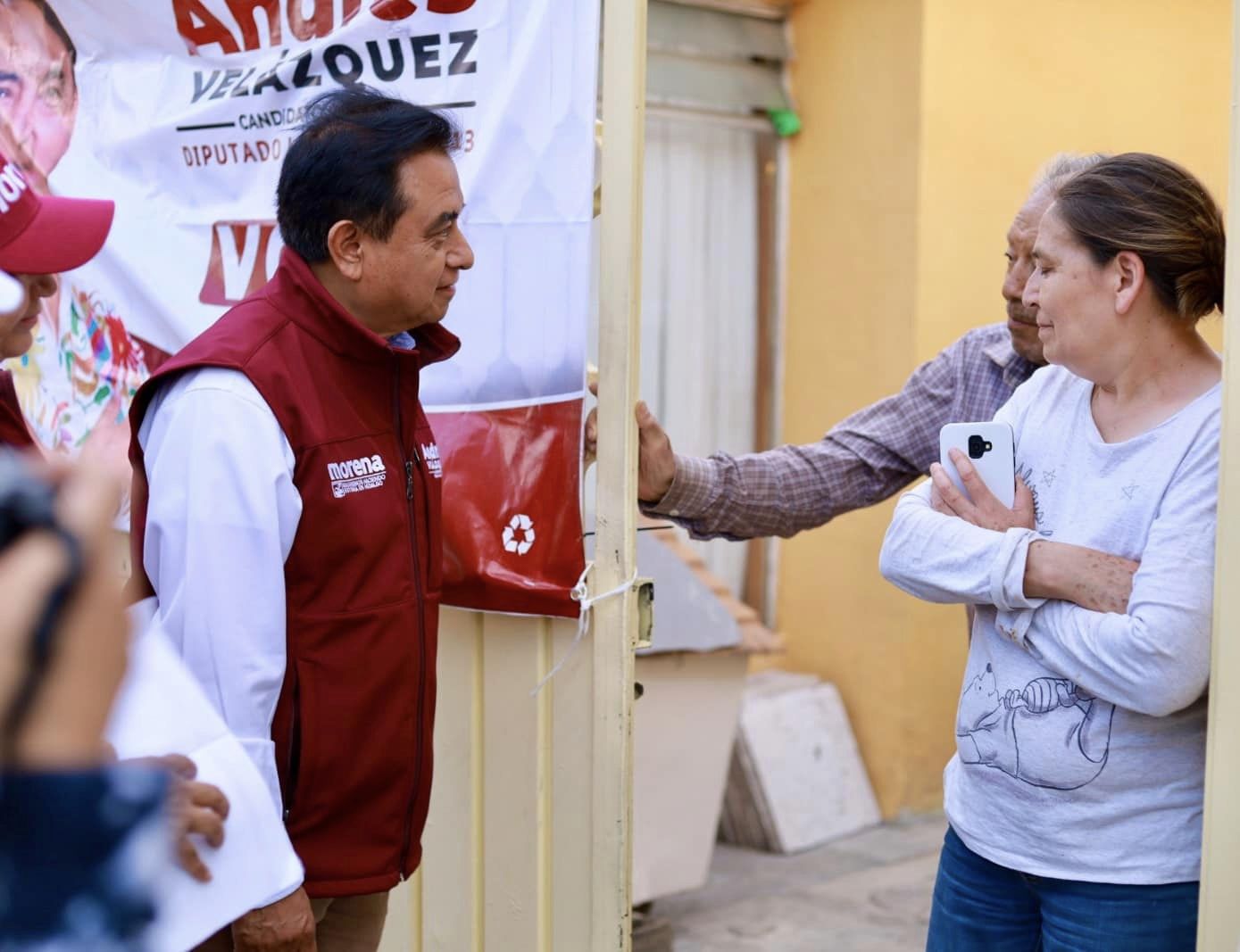 Andrés Velázquez promueve campaña de respeto en jornada electoral