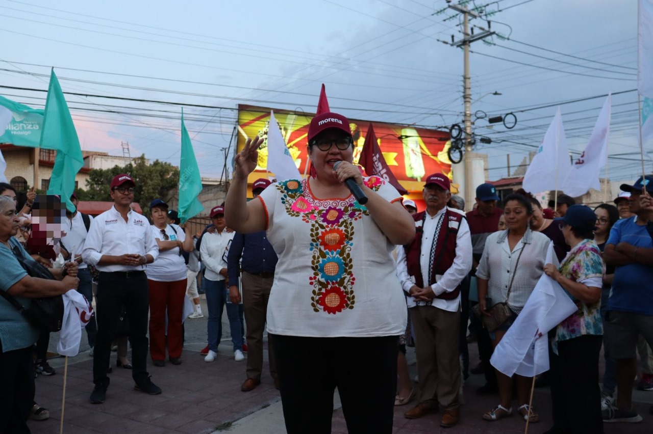 Tania Meza promueve desarrollo cultural en Mineral de la Reforma