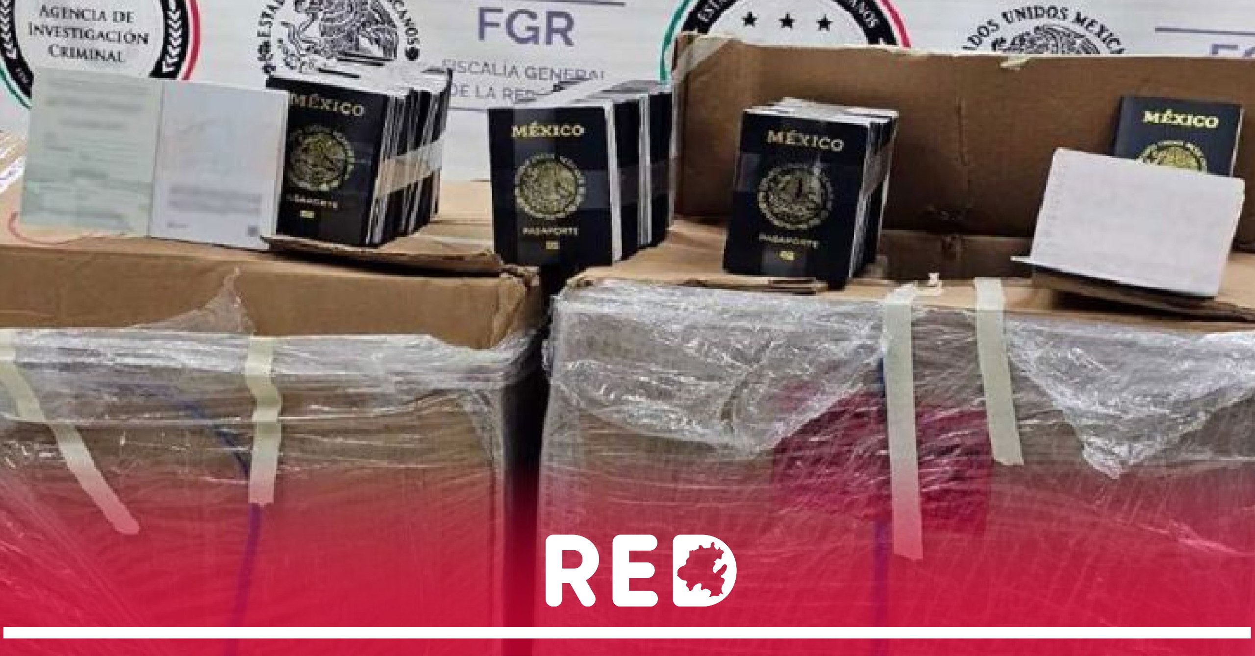 Detienen a dos personas en Tlaxcala con libretas de pasaportes robadas