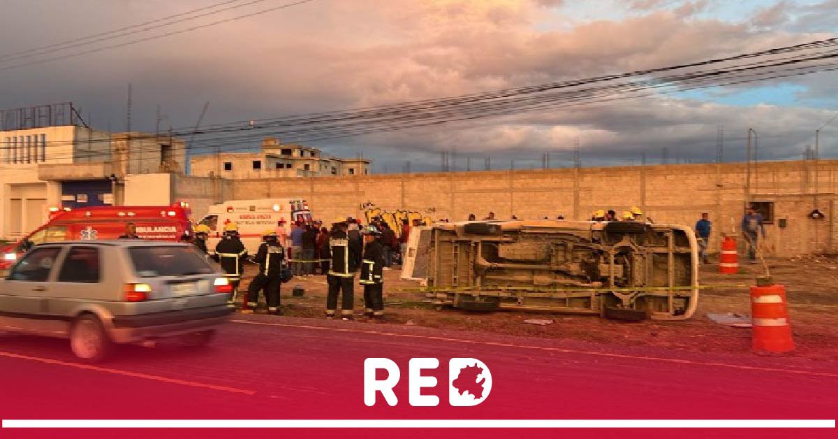 Fuerte accidente en la carretera Pachuca-Actopan termina con ocho personas lesionadas