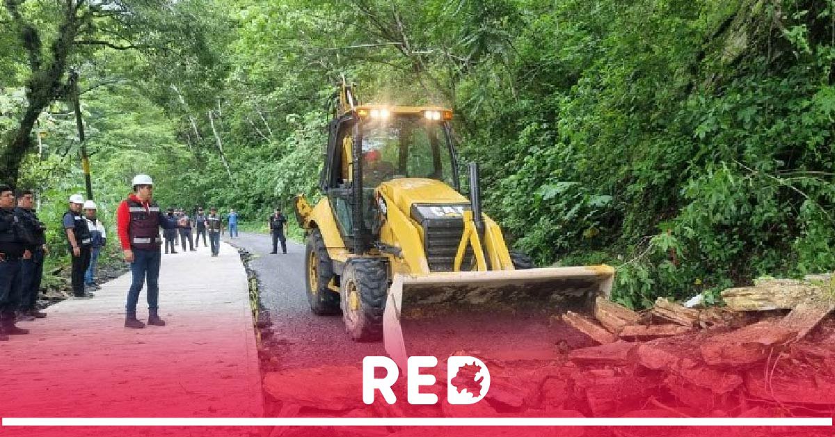 Deslaves y derrumbes afectan carreteras en Hidalgo tras intensas lluvias