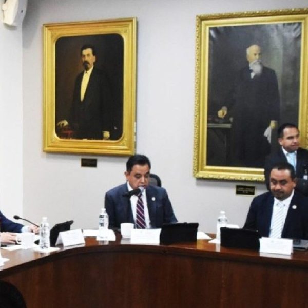 Proponen reforma al Código Penal de Hidalgo para sancionar a servidores público